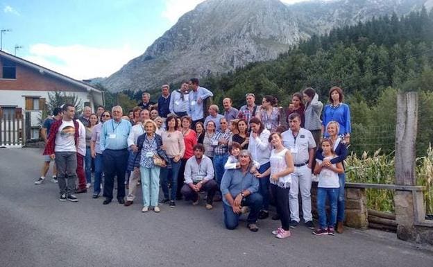 Primer encuentro de los Gurtubay hace dos años en Atxondo. 