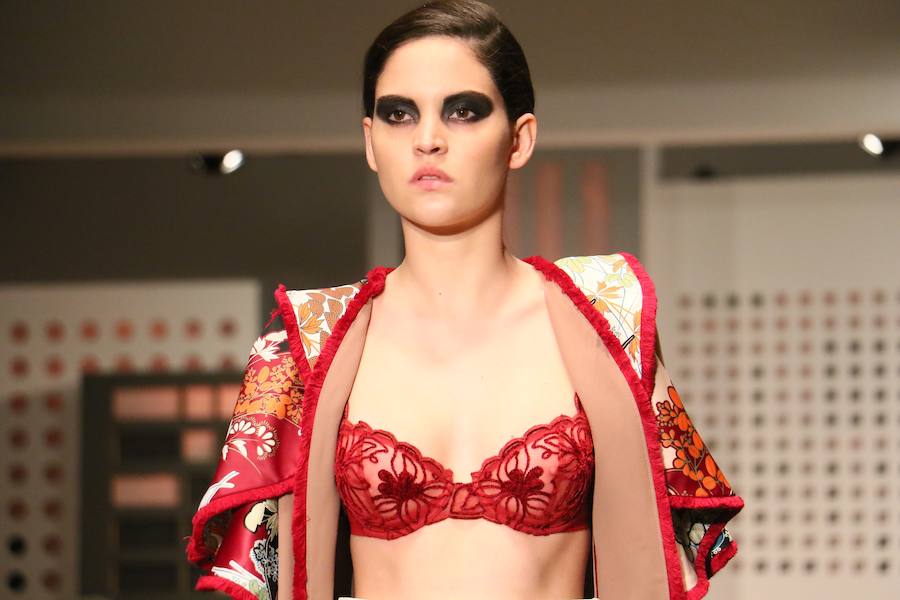 Las alavesas Zuriñe Ramos y Nuna, entre los jóvenes diseñadores que han presentado sus colecciones en la Semana de la Moda de Vitoria