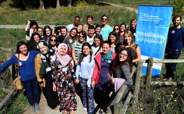 26 jóvenes europeos se forman en Miranda en tareas de voluntariado