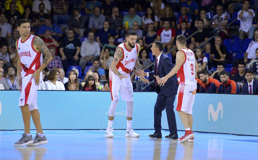 Barcelona - Baskonia. Partido inaugural de la Liga ACB