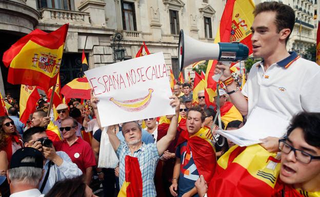 Manifestación en defensa de España en Valencia.