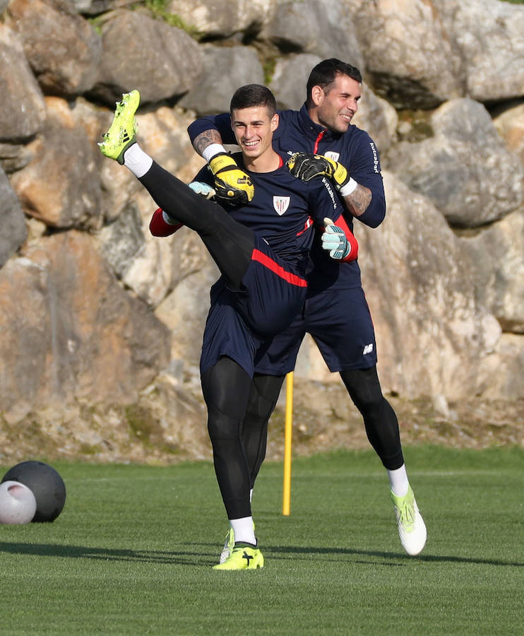  Herrerín y Kepa conviven con una competitividad sana este año en el Athletic.