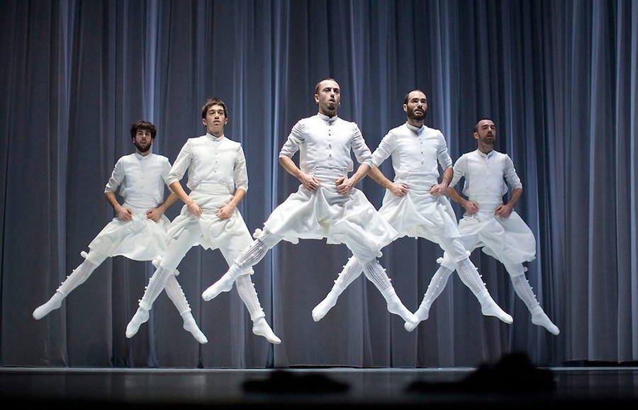 El grupo Kukai, Premio Nacional de Danza en la modalidad de creación, exhibirá su arte en Ondarroa. 
