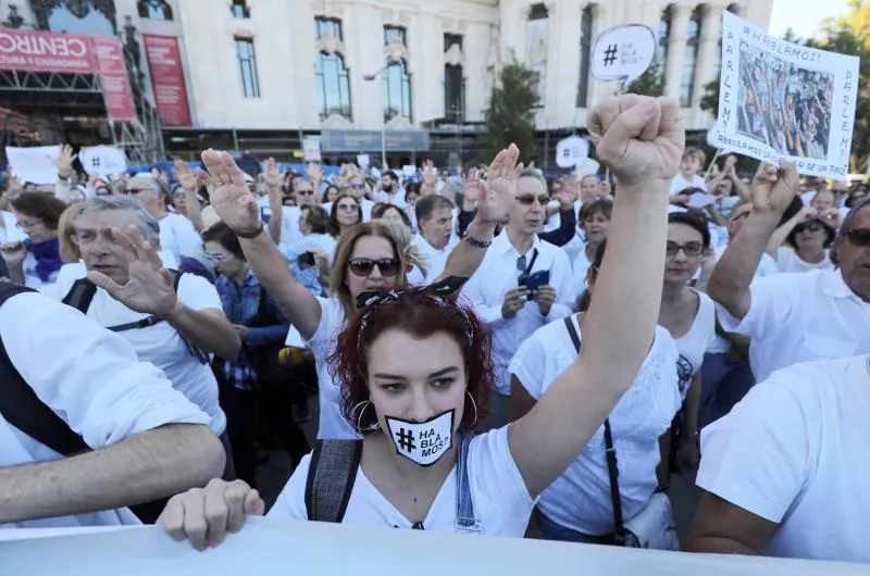 Jornada de movilizaciones por el diálogo y la unidad de España