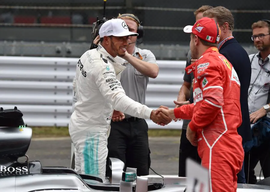 Lewis Hamilton consiguió su 71ª 'pole' en el Gran Premio de Suzuka, por delante del finlandés Bottas y del cuatro veces campeón de F1, Sebastian Vettel.