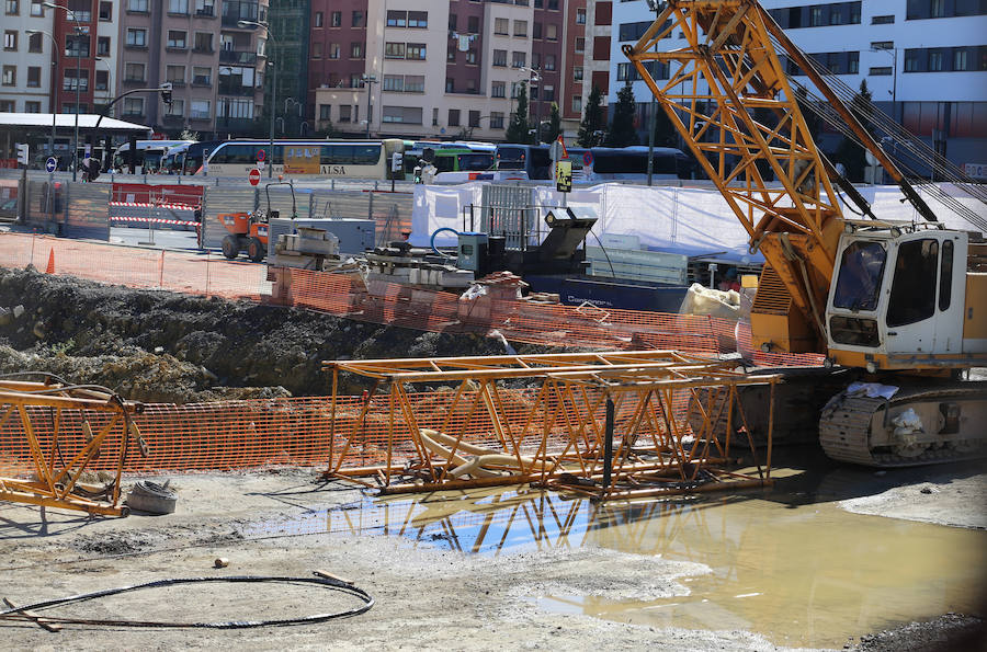 Los trabajos en la estación, de cuatro sótanos, obligarán al Ayuntamiento a eliminar aceras y extremar el celo en el tráfico durante diez meses