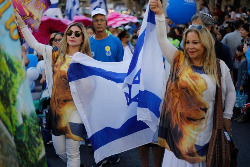 Miles de cristianos tomaron la ciudad santa