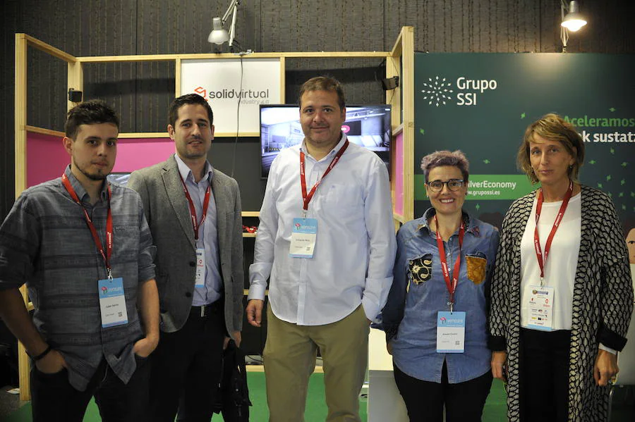 Julen García, Ernesto Barroso, Eduardo Rico, Amaia Ocerin e Inma Uzkudun.