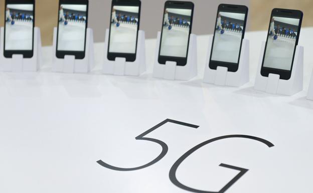 Prototipos de móviles con 5G. 