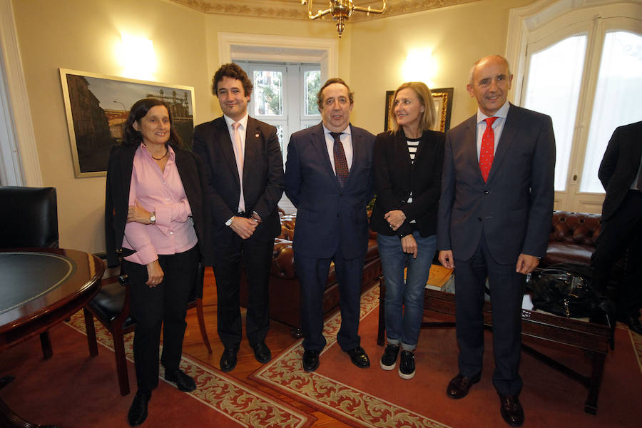 Luisa María Bautista, David Lantarón, Carlos Fuentenebro, Patricia Bárcena y Josu Erkoreka.