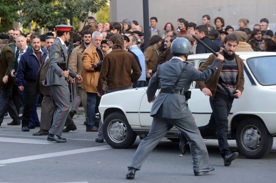 El rodaje de la película sobre la tragedia de 1976 se ha centrado este miércoles en las secuencias de la carga policial en la iglesia vitoriana de San Francisco