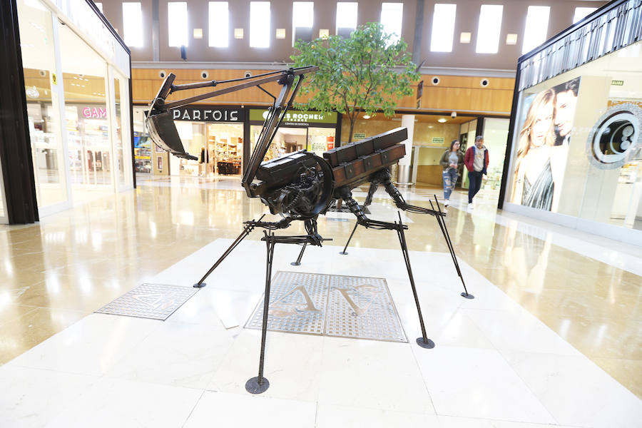 La feria Flecha reúne en el centro comercial Artea a artistas como Ouka Leele, Isabel Muñoz o Cano Erhardt 