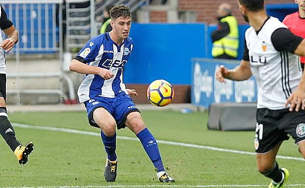 Diéguez, en el partido ante el Valencia en Mendizorroza. 