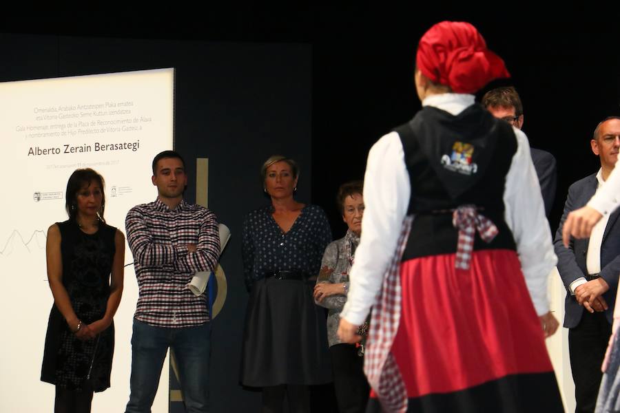 Las fotos del homenaje de Vitoria y Álava a Alberto Zerain