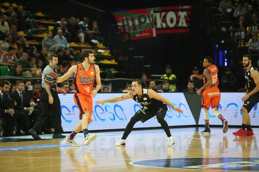 Las mejores imágenes del Bilbao Basket - Valencia Basket