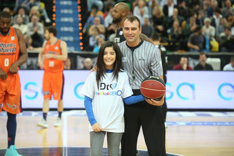 Las mejores imágenes del Bilbao Basket - Valencia Basket