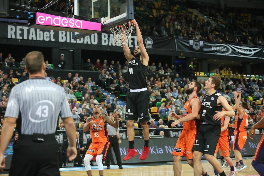 Las mejores imágenes del Bilbao Basket - Valencia Basket