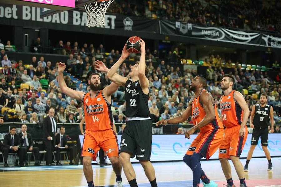 Las mejores imágenes del Bilbao Basket - Valencia Basket