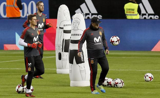 Kepa, De Gea y Ochotorena durante un entrenamiento 