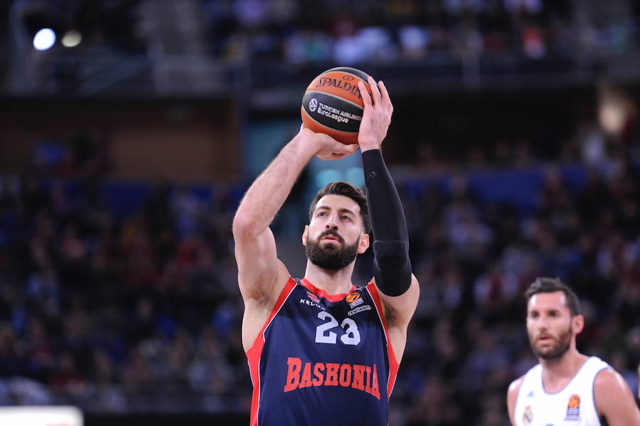 Fotos del Baskonia - Real Madrid de Euroliga 2017-18