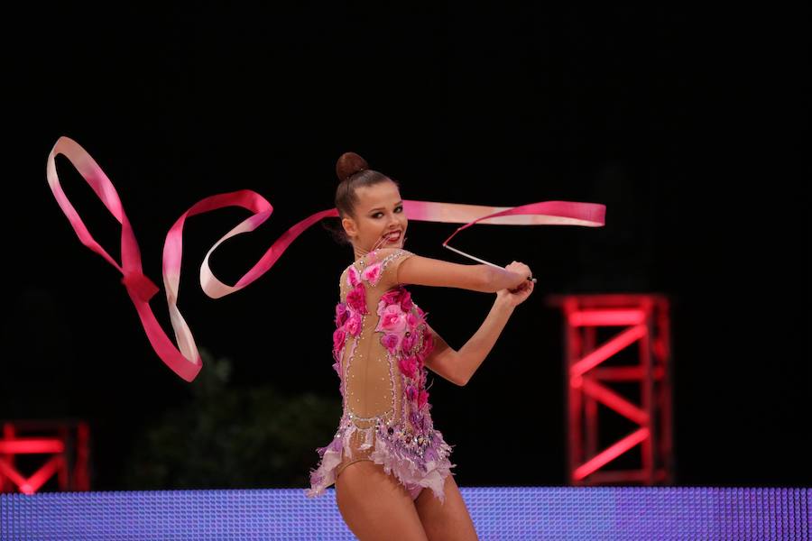 Las mejores imágenes de la gala internacional Euskalgym, celebrada en el Buesa Arena de Vitoria