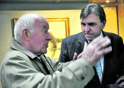 Imagen secundaria 1 - Arriba, Maturana, Pedro Hernández, Patxi Ormazabal y Ricardo Barainka. Abajo a la izquierda, Manuel Docampo, expresidente del Puerto, con Jon Azua. Abajo a la derecha, Rodolfo Ares y José Alberto Pradera.