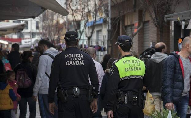 Un vecino de Muskiz pone a la venta su coche en una web y le llegan tres multas de un turismo robado en Gandía