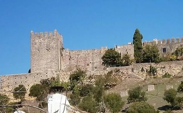 Vista del castillo de Castellar.