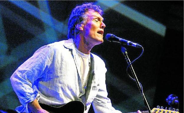 El compositor, multinstrumentista y vocalista Steve Winwood.