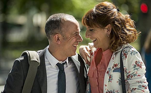 Javier Gutierrez y Malena Alterio, protagonistas de 'Vergüenza' (2017).