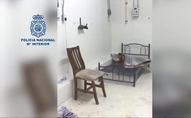 Liberados en México dos españoles tras permanecer tres días encerrados en una cámara frigorífica