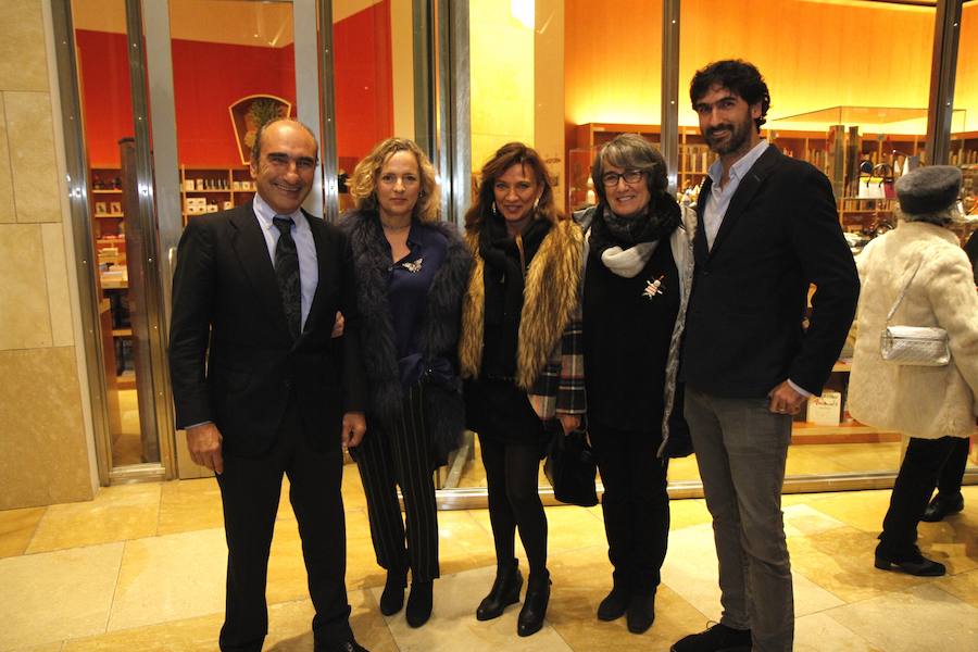 Luis Chillida, Cristina Fernández de Luz, Carmen Garmendia, Susana Soto y Mikel Chillida. 