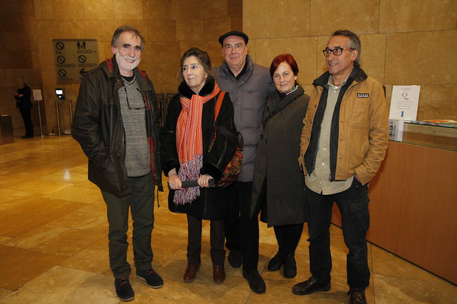 Ángel Garraza, Pilar Álvarez, Javier González de Durana, Begoña Villa y Jose Ángel Lasa.