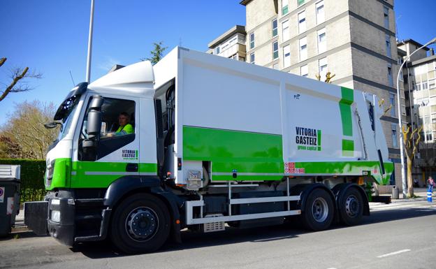 Uno de los camiones adquiridos por 660.000 euros. 