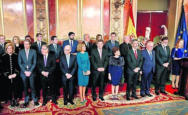 El Congreso reunió a numerosos cargos públicos y dirigentes políticos con motivo del 39 aniversario de la Constitución.