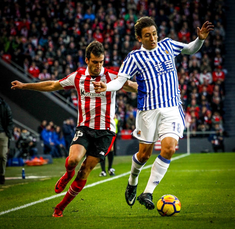 Las mejores imágenes del partido entre los dos equipos vascos.