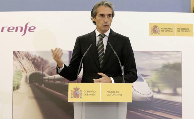 El ministro De la Serna.