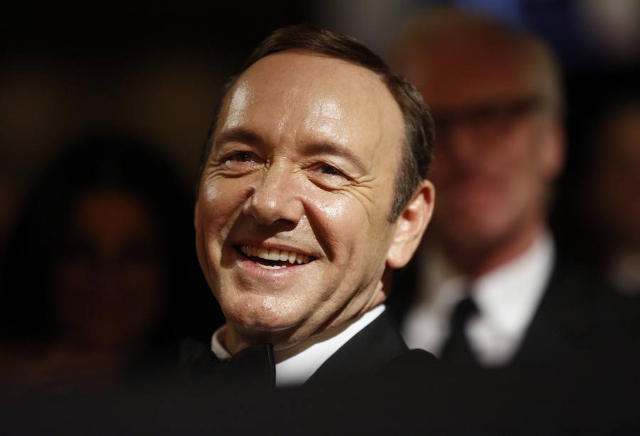 KEVIN SPACEY | Tras Weinstein, Spacey es el otro gran nombre que surge en la oleada de denuncias de acoso sexual en el mundo del cine. El actor, director, productor y guionista emitió un comunicado el 30 de octubre en el que reconocía su homosexualidad y decía no recordar los actos que le implicaban.