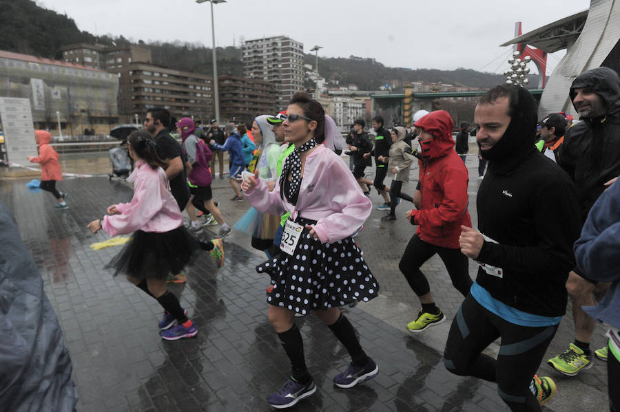 Cerca de 2.500 participantes han querido decir adiós al 2017 a la carrera