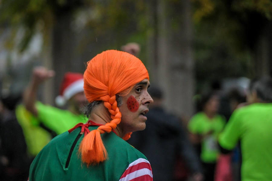 Cerca de 2.500 participantes han querido decir adiós al 2017 a la carrera