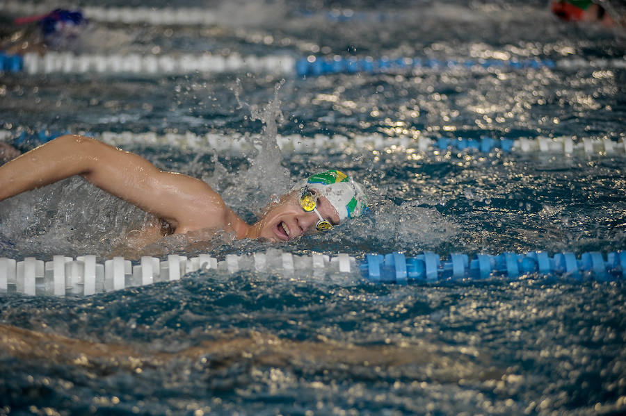 El club de natación de la localidad de la Margen Izquierda recauda más de 1.500 euros con una iniciativa solidaria celebrada este sábado en el polideportivo Mikel Trueba