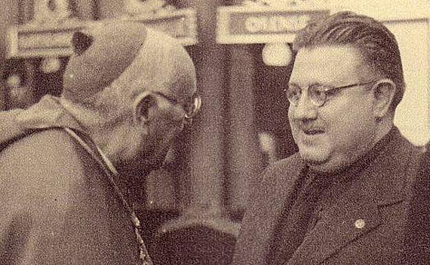 Pedro Sainz Rodriguez fue ministro de Educación en Vitoria; hasta que locesaron por monárquico. 