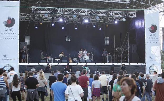 Concierto del Mundaka Festival el pasado año en Santa Catalina. 