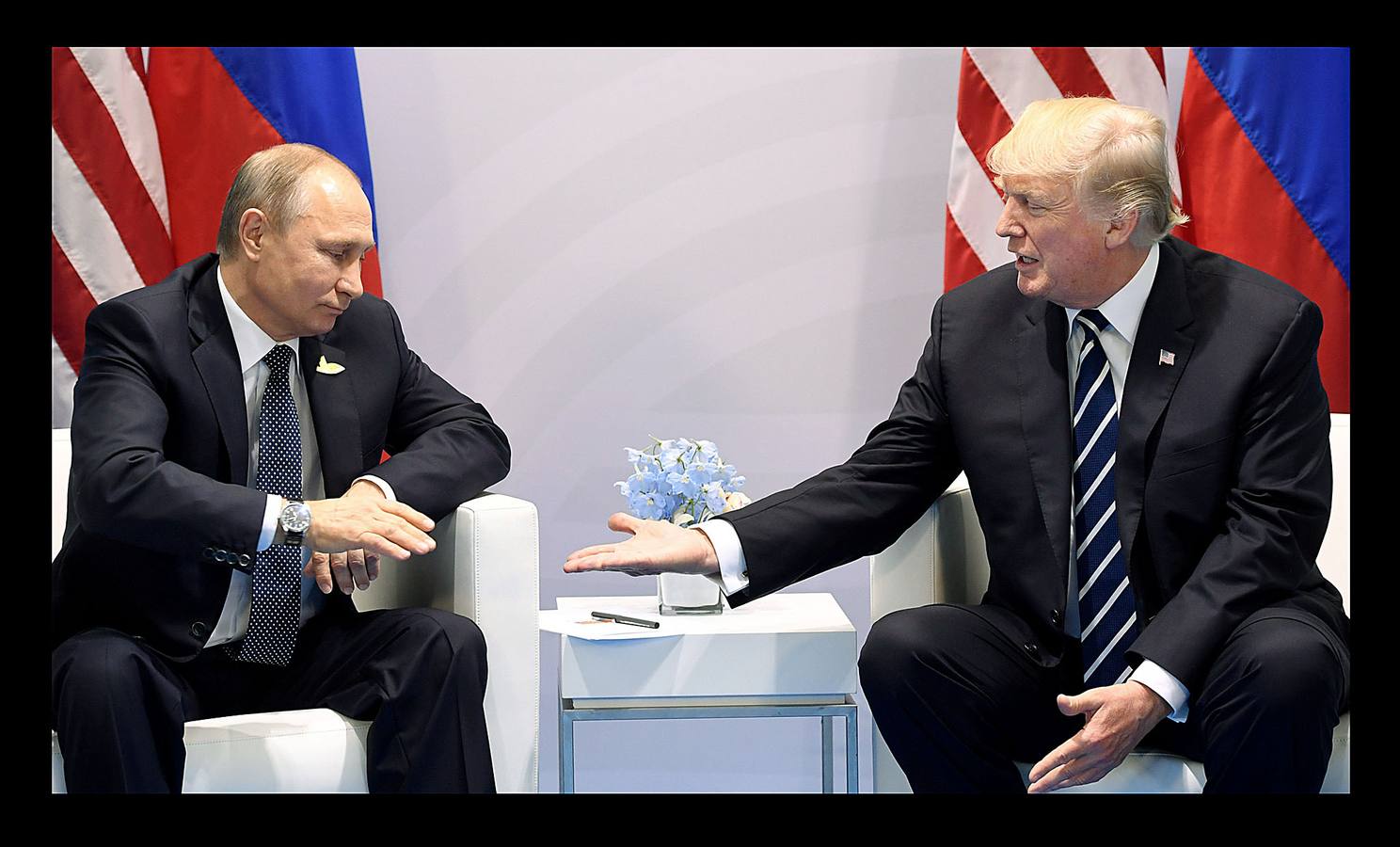 Un encuentro entre el presidente de Rusia, Putin, y Donald Trump.