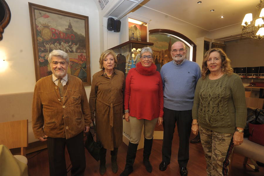 Víctor Segura, Nieves Carrillo Jaureguibeitia, María del Mar Domingo, Gerardo Tiedemann y María Jesús Cava. 