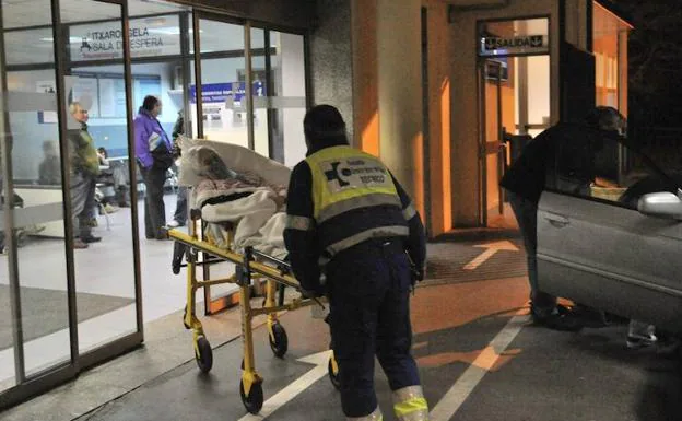 Las urgencias de los hospitales de Osakidetza atienden cada día a casi 2.600 personas, el 65% por patologías leves o muy leves