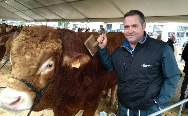 El elorriarra Karlos Ibarrondo, ganador en San Blas, apuesta por mejorar la genética de sus animales. 