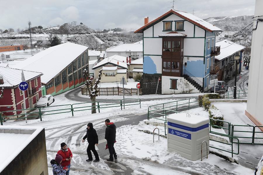 La Arboleda y Munitibar, cubiertos por la nieve