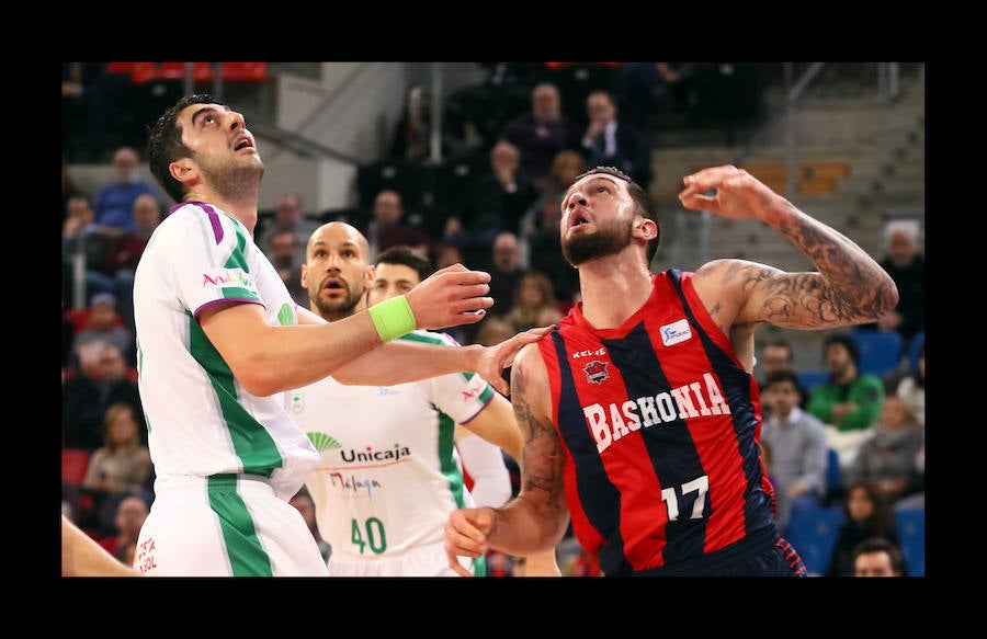 Las mejores fotos del Baskonia - Unicaja