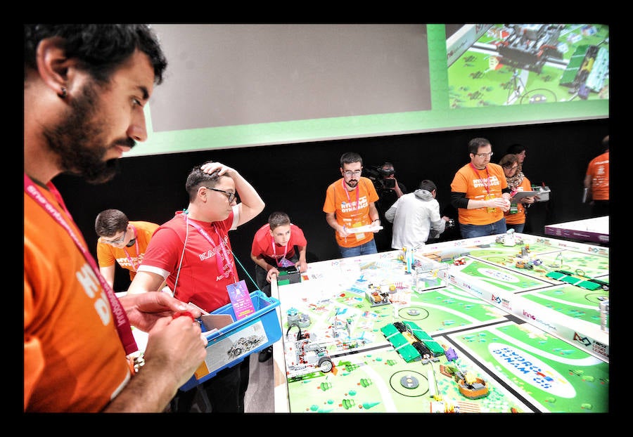 Los cinco mejores proyectos sobre ‘el ciclo humano del agua’ que se seleccionen este sábado en el Palacio Europa pasarán a la fase nacional